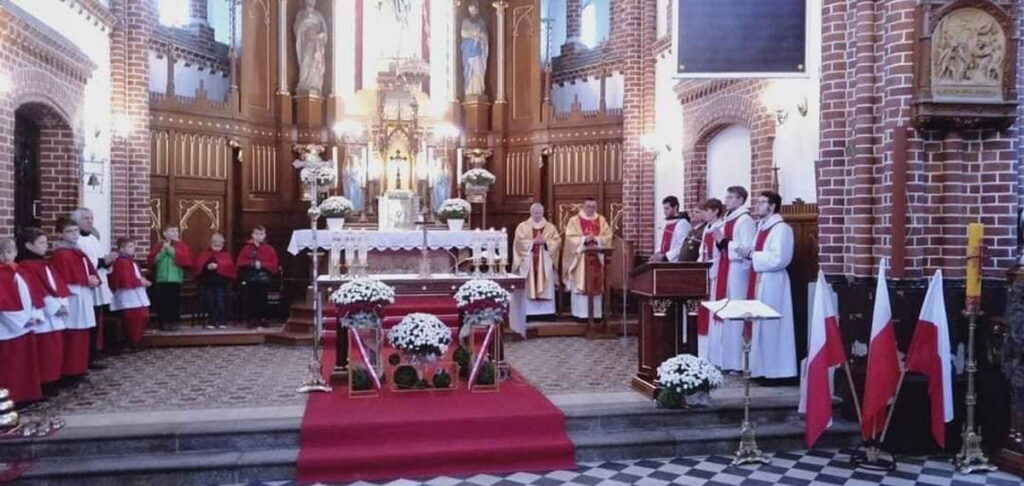Msza święta w kościele parafialnym w Lipsku