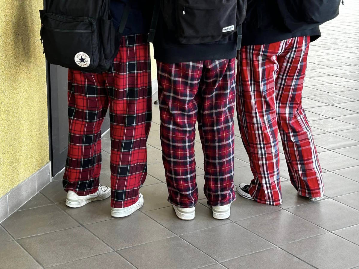 Uczniowie I LO na dzień przed feriami zimowymi 2023