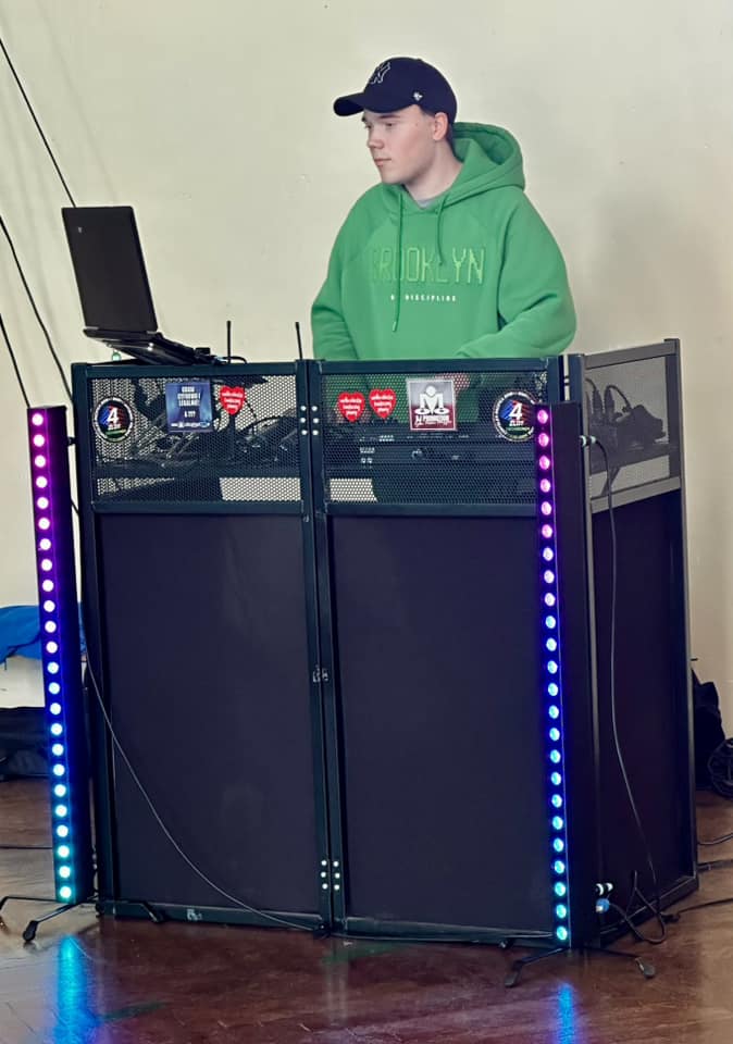 Autor oprawy muzycznej
