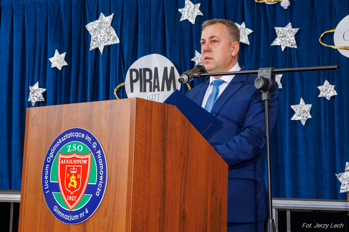 Pan Wicedyrektor Maciej Oleksy
