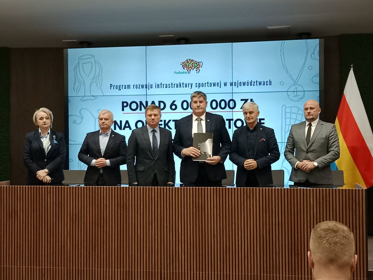 Podpisanie umowy o udzielenie dotacji