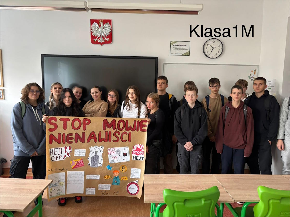 Gotowy plakat klasy 1M