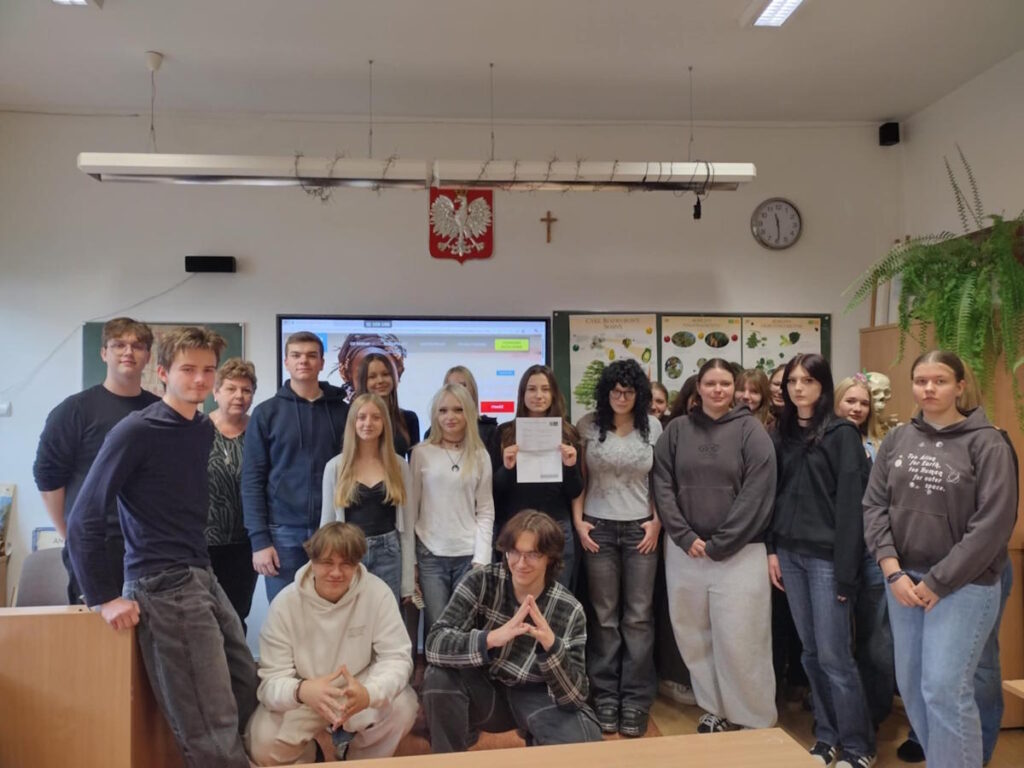 Klasa 3A z wychowawczynią, Panią profesor Agnieszką Górską