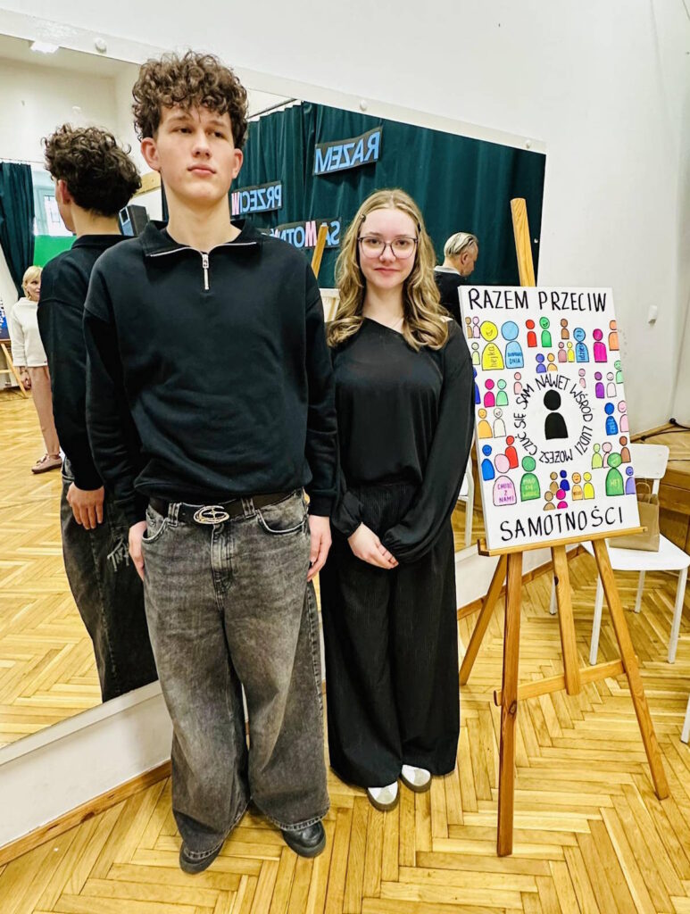 Przedstawiciele klasy 3C na wernisażu