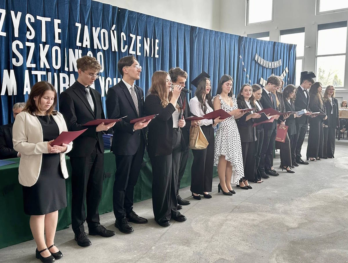Uroczystość zakończenia roku szkolnego klas maturalnych