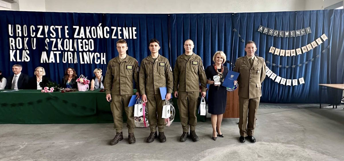 Uroczystość zakończenia roku szkolnego klas maturalnych