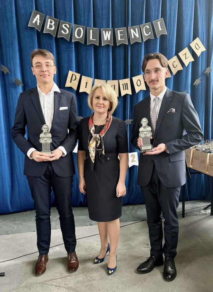 Pani Dyrektor z Mateuszem Obkiem i Bartłomiejem Krysztofikiem