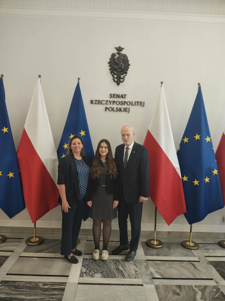 Natalia Roszkowska z Panią Magdaleną Siedlecką i Panem Senatorem Markiem Komorowskim