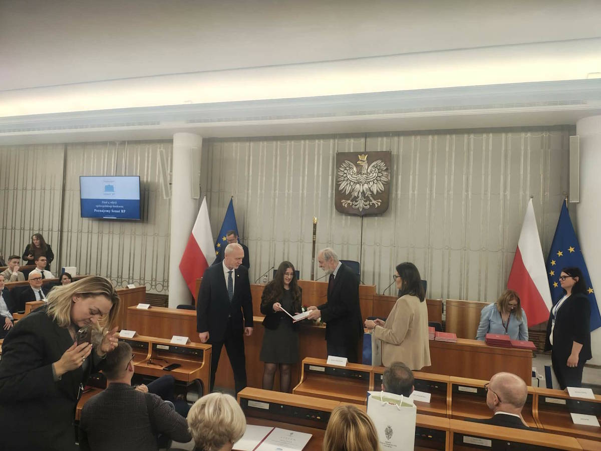 Natalia Roszkowska w czasie odbioru nagrody