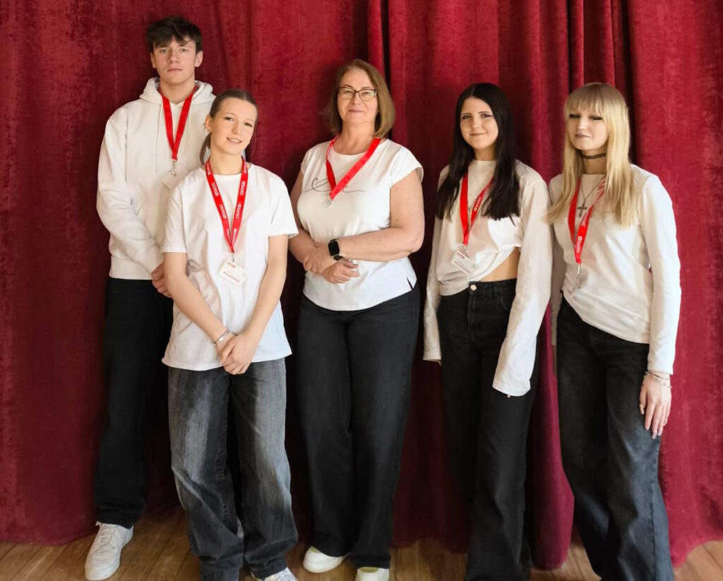 Uczniowie z klasy 3M zaangażowani w akcję