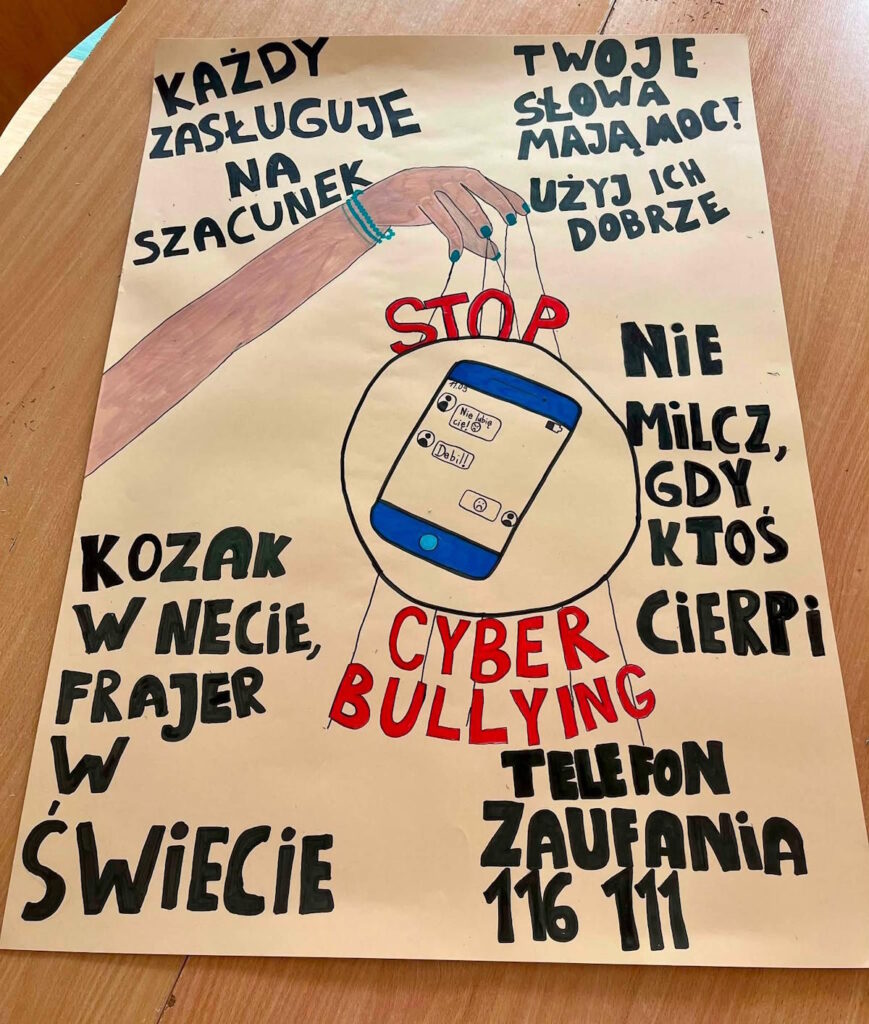 Jeden z przygotowanych przez klasy plakatów